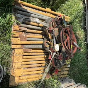 SAFTY RAILS MISC SCAFFOLDING ITEMS