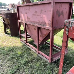CONCRETE BUCKET 1/4 YARD