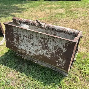 CONCRETE BUCKET 1/8 YARD