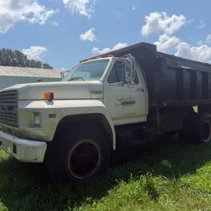 1987 Dump Truck