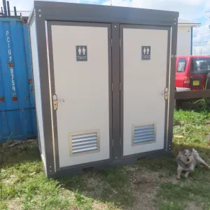 Double Washroom, Well-Built – 2 Rooms, 2 Toilets, 2 Sinks, 80" × 50" × 90", Great Shape!