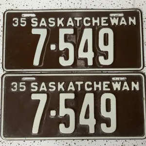 1935 Matched Set License Plates (near mint)