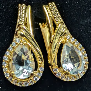 SILVER(4.2G), WHITE TOPAZ (2CT) EARRING, SUGGESTED RETAIL VALUE $200