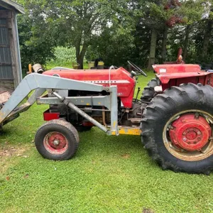 Massey-Ferguson 165 tractor