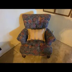 Floral Upholstered Accent Armchair with Pillow
