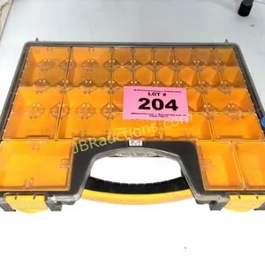 PLASTIC PARTS AND HARDWARE CASE PORTABLE