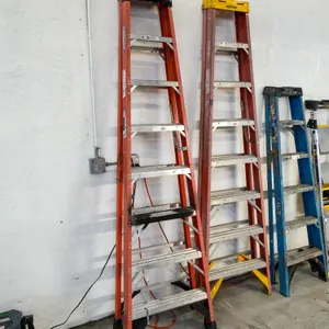 Werner NXT1A08 Professional Performance 8-Foot Fiberglass Step Ladder, 300 lb Capacity