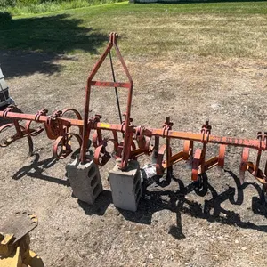 Allis Chalmers 8’ Digger w/ Snap Coupler