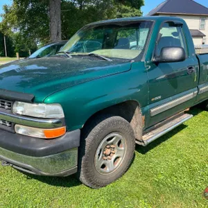 1999 Chevrolet Silverado Pickup Truck, VIN # 1GCEK14V7XZ182877