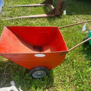 Two-Wheel Lawn Cart - Orange
