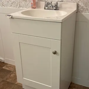 WHITE SINK WITH BASE CABINET