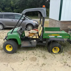 John Deere Gator