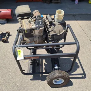 Briggs & Stratton 3.5 HP Gas Pump on Cart