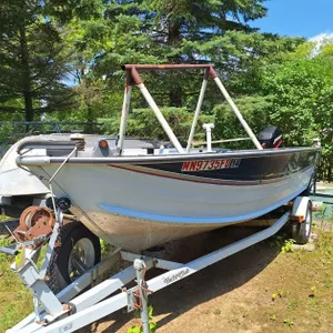 Sea Nymph 16' Sidewinder Aluminum Fishing Boat, Mercury 50 HP, Yacht Club Trailer, Steering Column Missing
