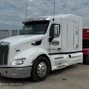 2020 Peterbilt 579 semi truck