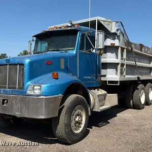 2000 Peterbilt 330 dump truck