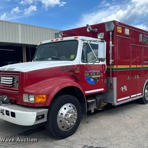 1991 International 4700 rescue vehicle 