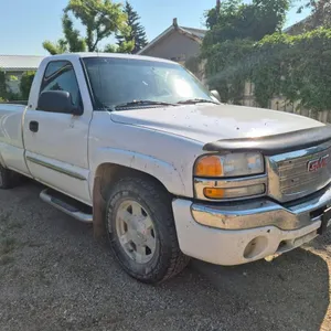 2004 GMC Sierra 1500 SLS Truck
 UNRESERVED