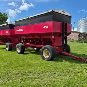 (2) AgriMaster A600 Grain Carts
 UNRESERVED