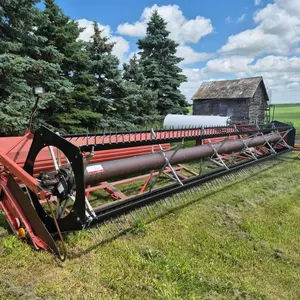 Case IH 8230 30' Pull Type Windrower
 UNRESERVED