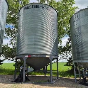 Westeel Rosco 3000 Bu. Grain Bin w/ Rocket Fan
 UNRESERVED