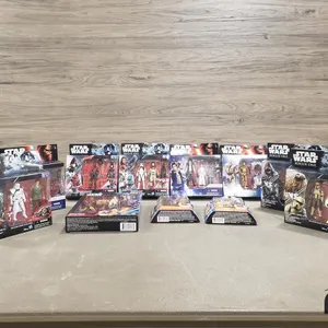 Box w/ Star Wars Misc. Mini Action Figure Toys
 UNRESERVED