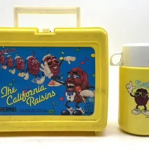 Vintage 1987 Thermos California Raisins Plastic