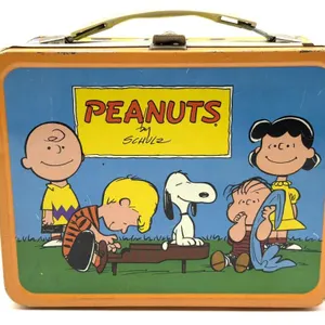 Vintage Peanuts Thermos Metal Lunchbox 
- no