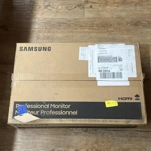 Samsung Professional Monitor NIB