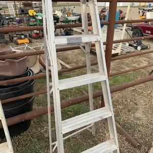October Open Consignment Auction ( Featuring Antiques and Collectables  and 1000 bales of 2024 Hay )