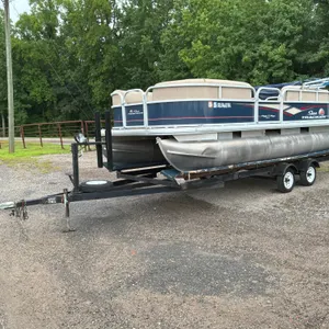 2019 SUNTRACKER PARTY BARGE 18DLX PONTOON VIN US-BUJ96411A819