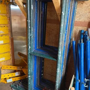 (2) 1/2 High Scaffolding Frames