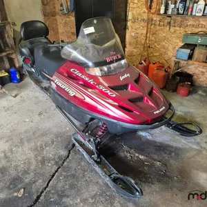2000 Polaris Indy 500 Classic Touring Snowmobile
 UNRESERVED