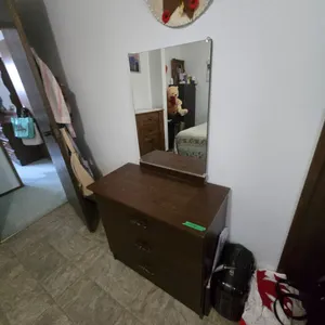 3-drawer Dresser with Mirror