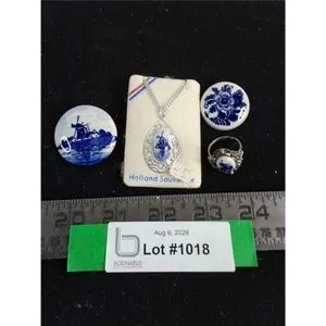 Vintage Souvenir Jewelry from Holland