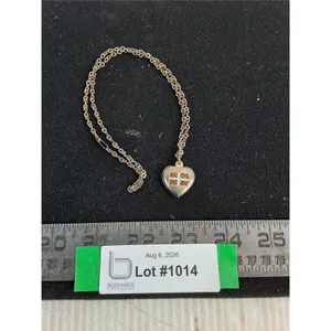 20" Chain Pendant w/Basque Flag