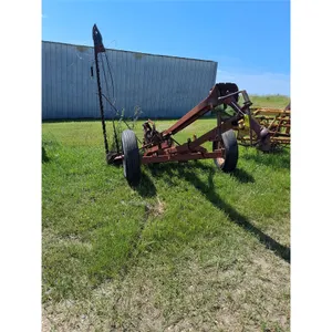 7ft. IH tractor Mower with Extra Knife Bar