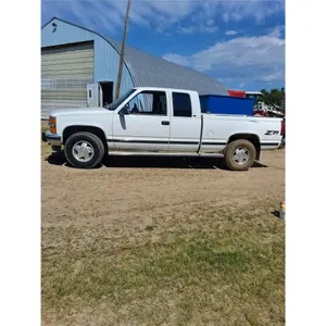 1998 Diesel Silverado Chev 4+ Cab K/V  1500 4x4 Half Ton Truck, Good Condition