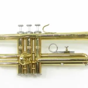 BUESCHER BU-7 TRUMPET IN-CASE