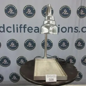 Commercial heat lamp with marble tray