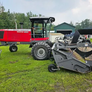 Massey Ferguson Hesston WR9740 Windrower w/ , 2112hrs, S/N AGCM97400CHS11414