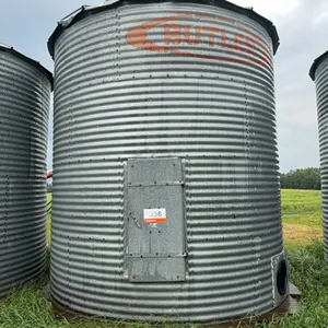 Butler 14‘ x 4 Ring Grain Bin, Wood Floor (Marked B9)