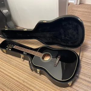 Washburn Acoustic Guitar