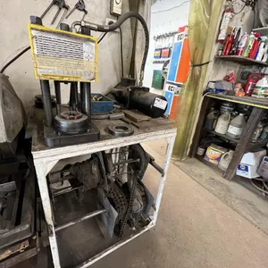 Hydraulic Hose Crimper w/ Misc. Fittings
 UNRESERVED