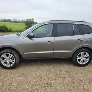 2011 HYUNDAI SANTA FE GL, 2.4L, 4WD, CLOTH, SUNROOF, WITNER TIRES, PW/PL 192,413KM'S SHOWING S/N: 5XYZGDAB4BG050777
