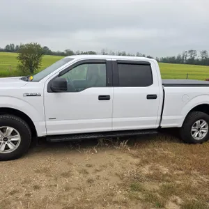 2017 FORD F150 XLT CREW 4X4, 3.5L ECO BOOST, CLOTH, POWER SEAT  265,917KM'S SHOWING  S/N: 1FTFW1EG9HKD35732