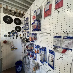 Trailer Accessories & Cutting Wheels (Shelf Not Included)
 UNRESERVED