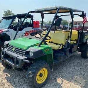 JOHN DEERE GATOR