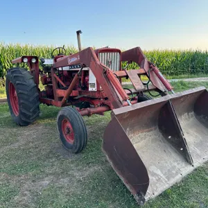 INTERNATIONAL 656 TRACTOR
