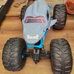 MEGALODON REMOTE CONTROL MONSTER TRUCK